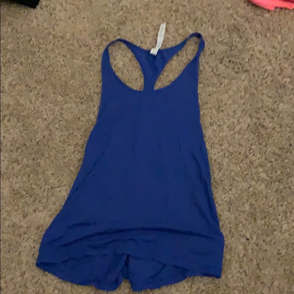 dark blue lululemon tank top